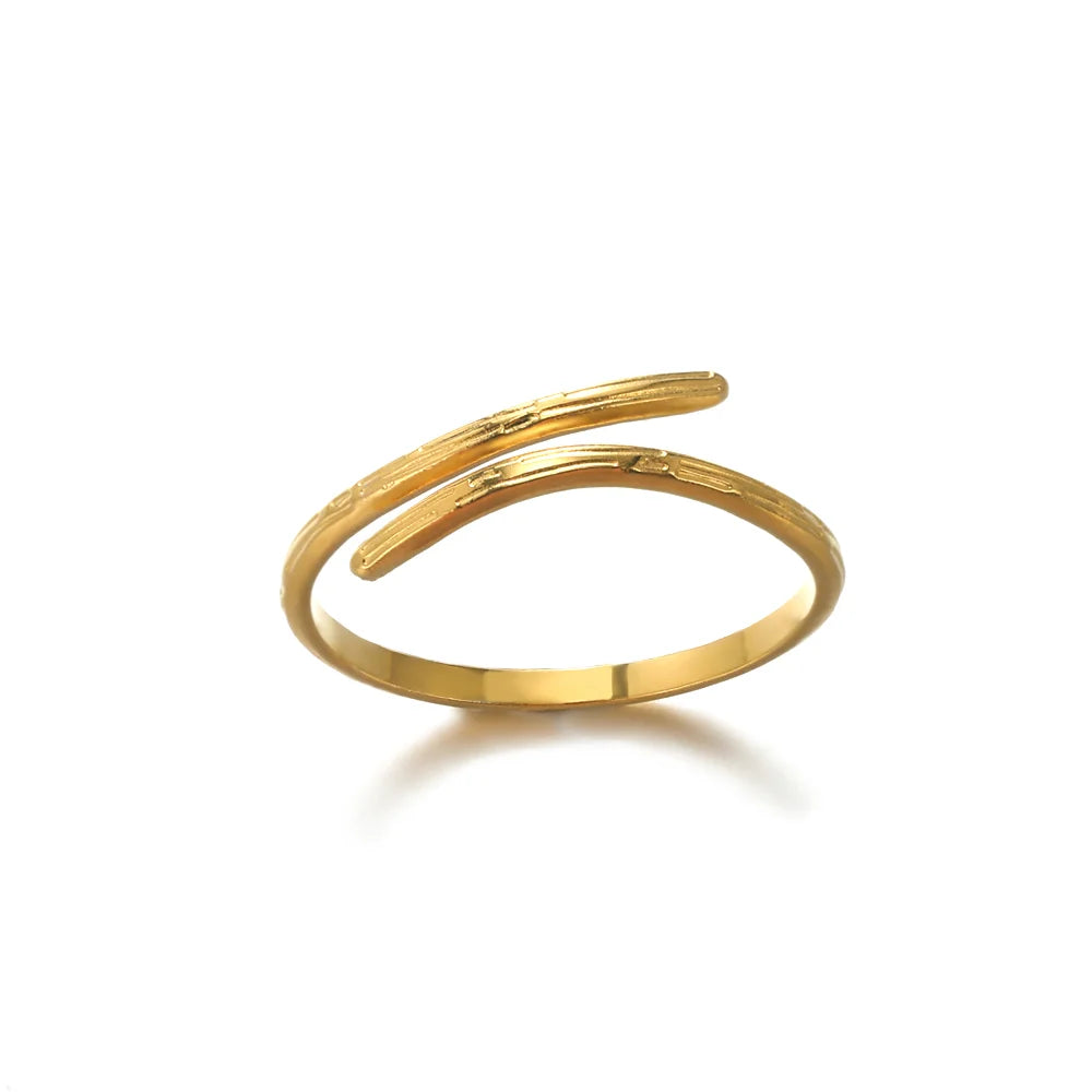 GeoLuxe Ring