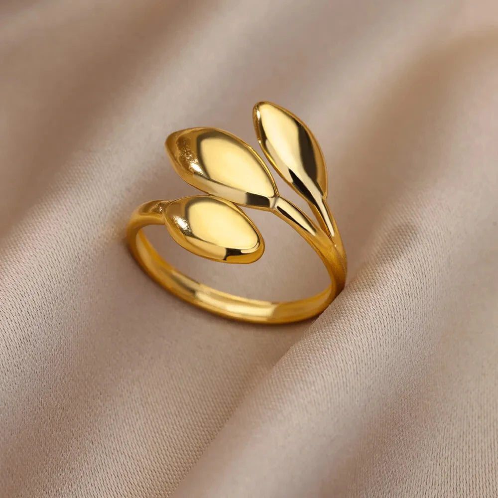 GeoLuxe Ring