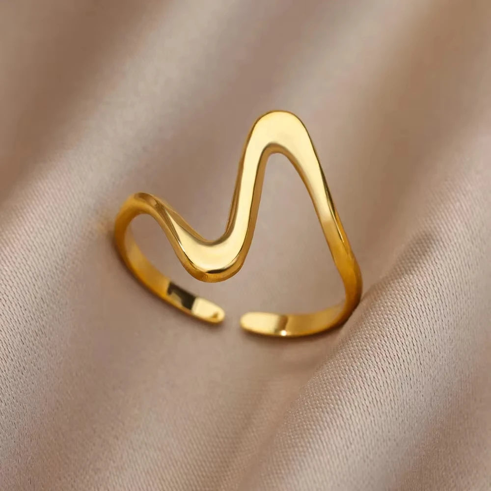 GeoLuxe Ring